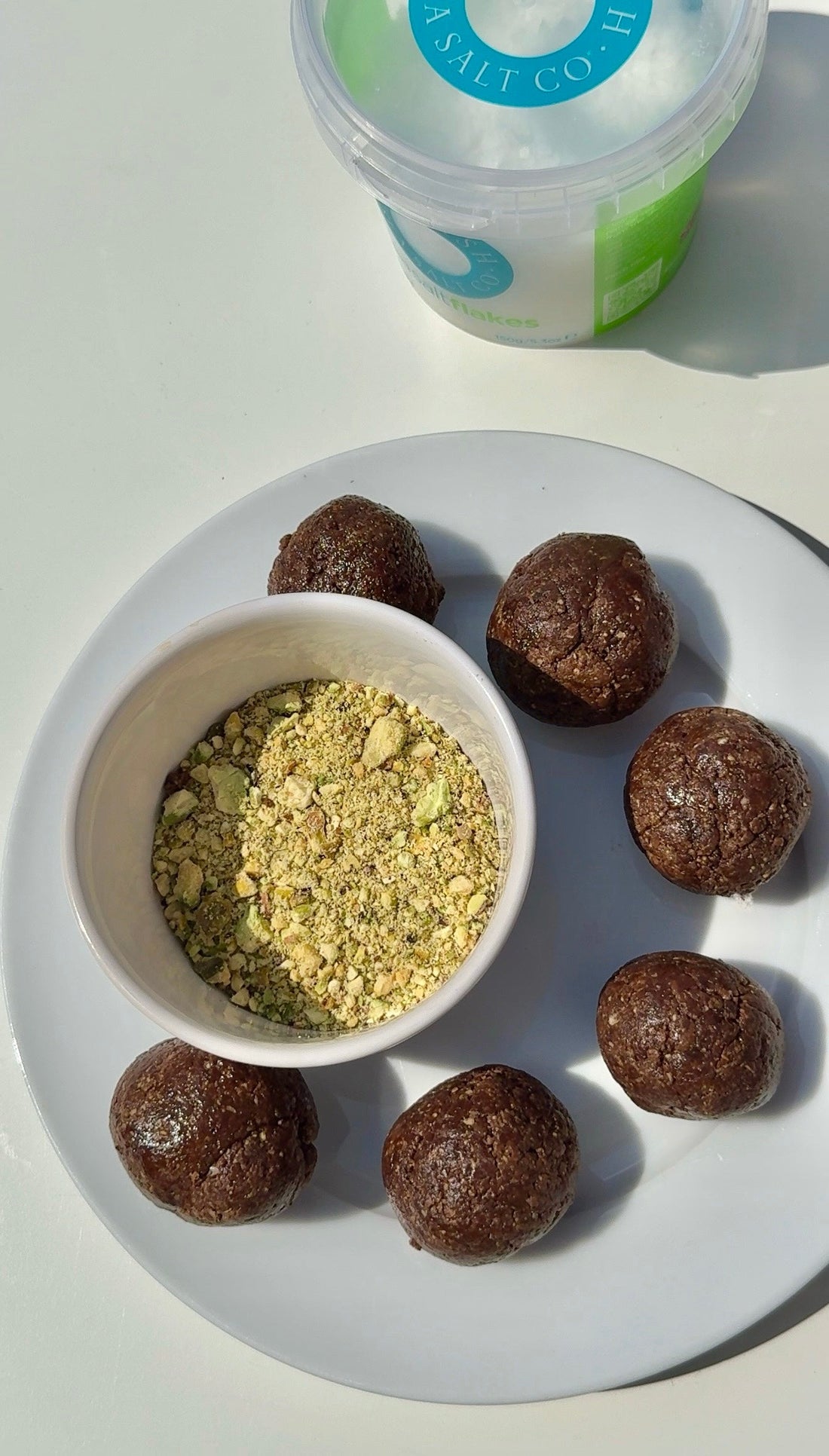 Chocolate Pistachio Protein Balls