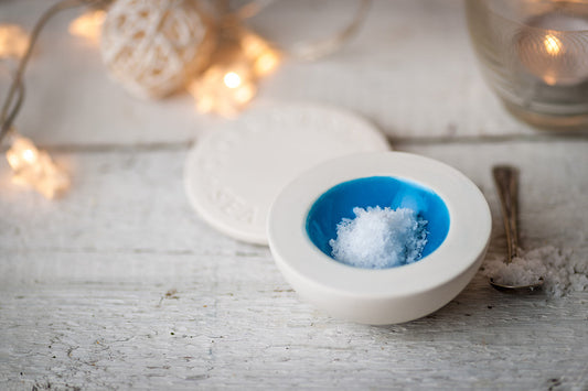 Pinch Pot with Lid